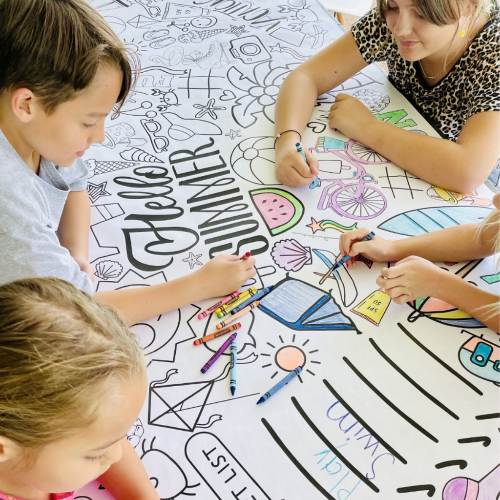 Family reunion coloring tablecloth activity