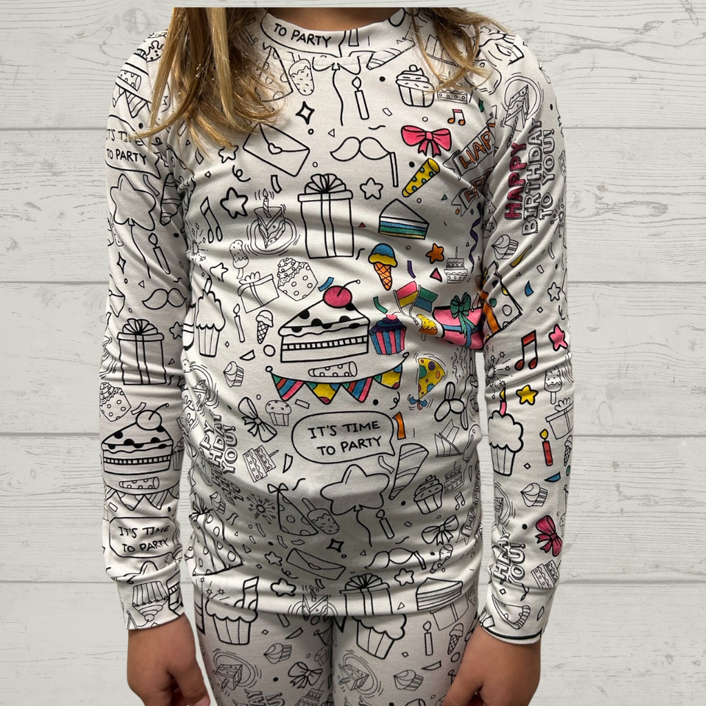Pajamas you can color on