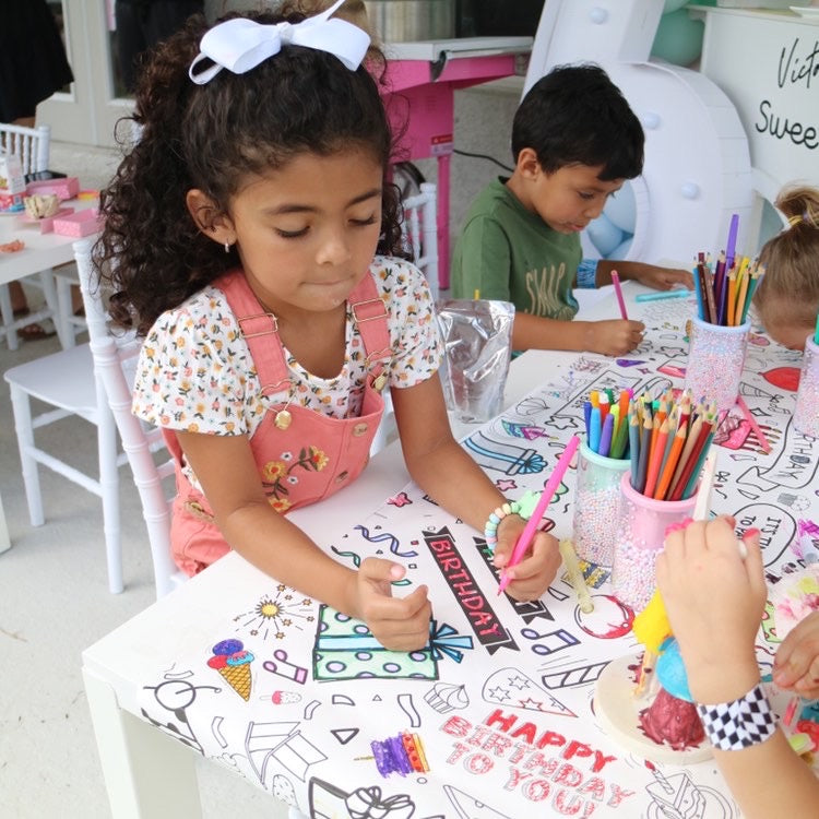 Coloring Tablecloths – Creative Crayons Workshop